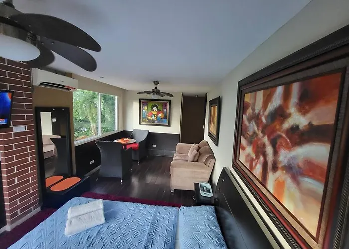Rina 1113 Hermoso estudio privado, área turística. Ciudad de Panamá