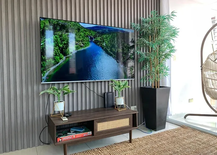 7B - Style! Spacious And Cool! 4Br Panama Stadt
