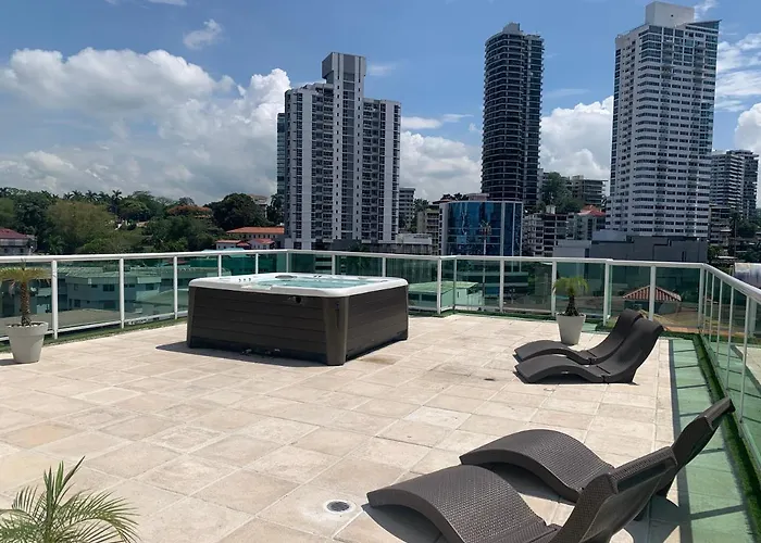 7B - Style! Spacious And Cool! 4Br Panama Stadt