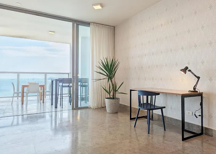 Stunning 2Br With Terrace In Yoo