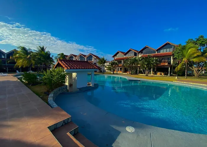 Brisas De Coronado