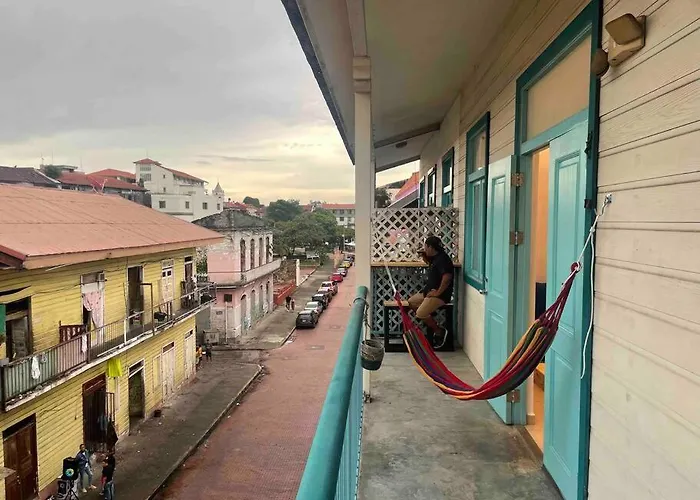 Your Balcony To Local Life Panama Stadt