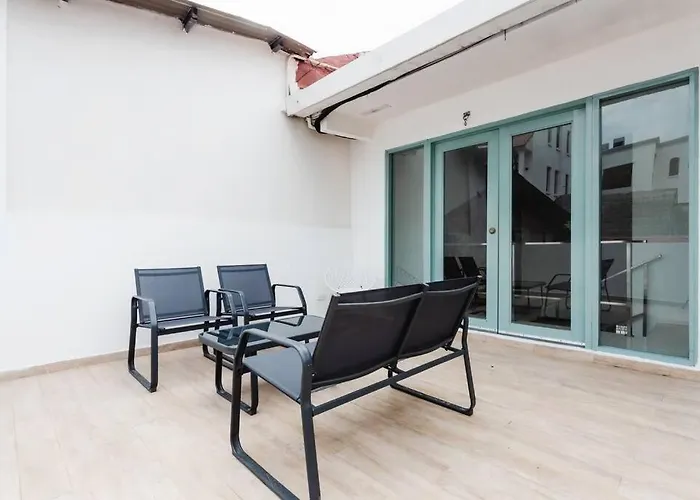 Casa Azul - Apartamento De 2 Pisos, 2Hab Con Rooftop En Casco Antiguo