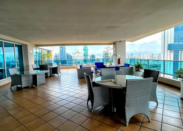 Yc L Apartamento 2Br Av Balboa - 802