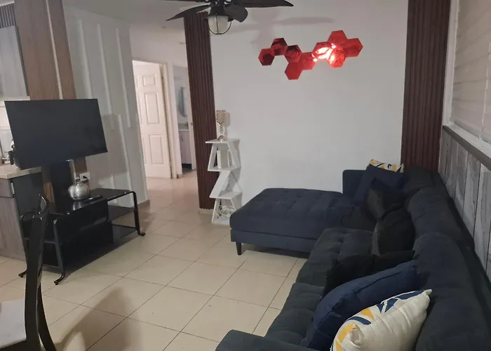 Haustierfreundliches Apartamento 3 Habitaciones Y Piscina A Solo 15 Minutos Del Aeropuerto Panama Stadt