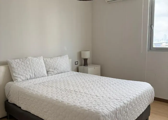 Delightful Ocean View Apartment - Ph Quartier Del Mar