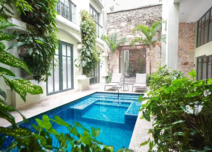 Amazinn Places Casco Viejo Design Pool X Panama City