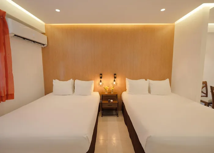 Albrook Inn