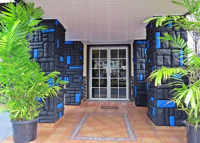 Hotel California Panama